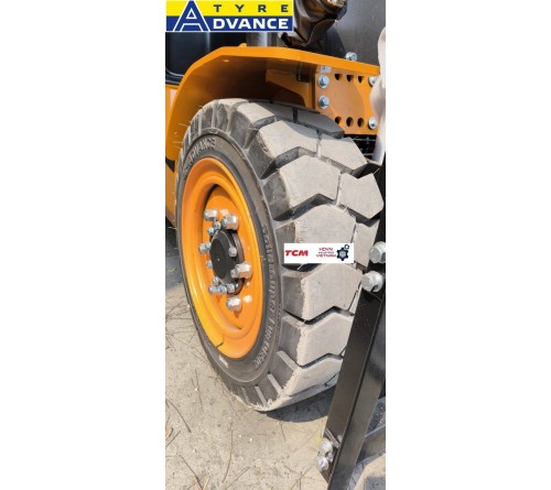 Lốp đặc 28x9-15 Advance - Lốp Xe Nâng 3 Tấn