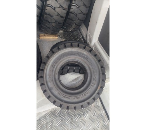 Lốp Đặc 18x7-8 Hãng DUNLOP - Thái Lan