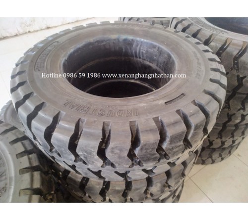 Lốp đặc 7.00-12 Phoenix Thái Lan