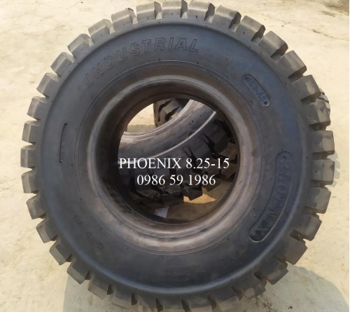 Lốp đặc 8.25-15 Phoenix Thái Lan 