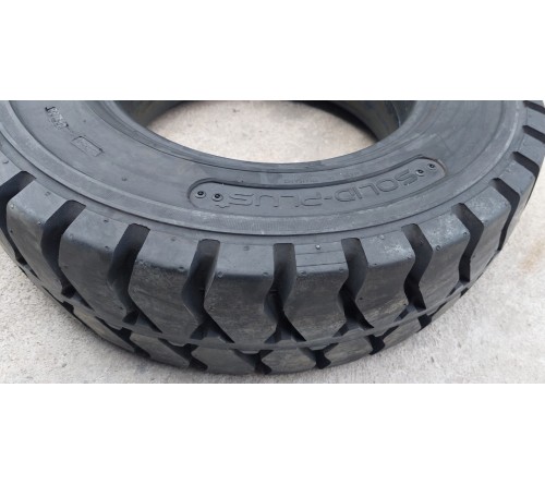 Lốp đặc 7.00-15 Solid Plus Thái Lan