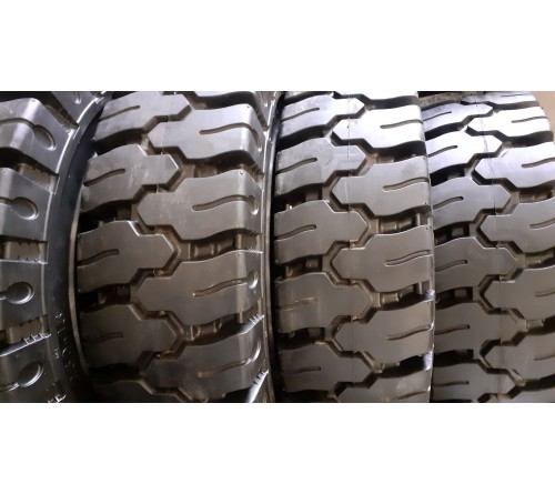 Lốp Đặc 250-15 Soli Trac - Sản Xuất Tại Sri Lanka - Mới 100%