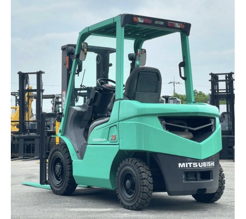 Lốp Đặc 6.00-9 Solideal Michelin - RES 550 - Magnum