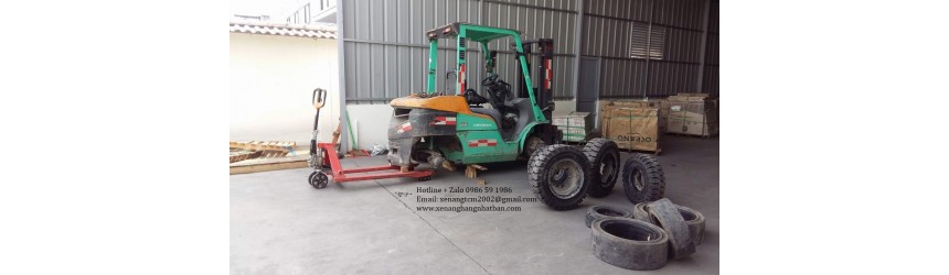 Hướng dẫn thay lốp xe nâng đúng cách - Quy trình thay lốp xe nâng đúng kỹ thuật