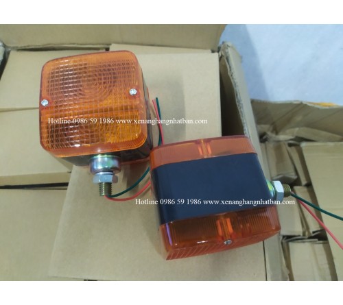 Đèn xi nhan xe nâng Komatsu 2.5 tấn, 3 tấn - 37B-1EH-2010