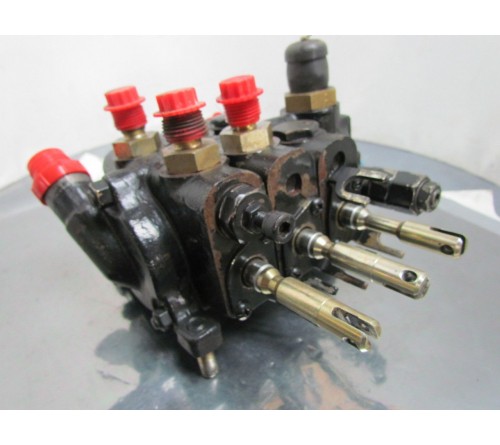 Bộ Chia Thủy Lực Xe Nâng - Ngăn Kéo Thủy Lực - Forklift Control Valve - Forklift Hydraulic Valve