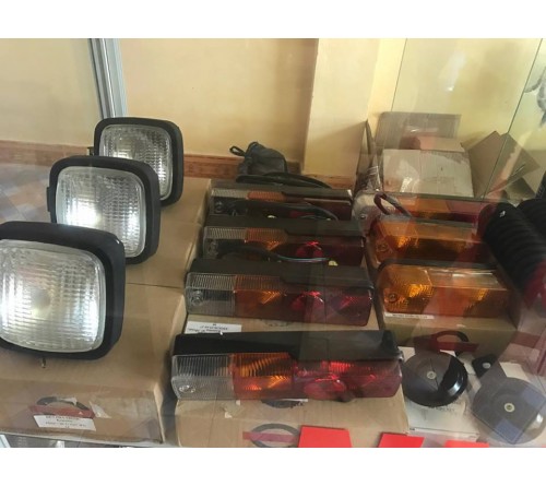 Đèn Xe Nâng Trước Sau