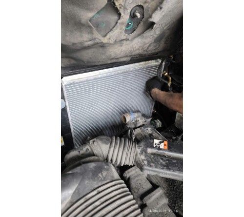 Thay két nước làm mát 4D94LE xe nâng Komatsu FD25T-16, FD25T-17, số tự động, 3EA-04-51210, 3EB-04-62110