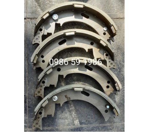 Má phanh xe nâng - Forklift Brake Shoes