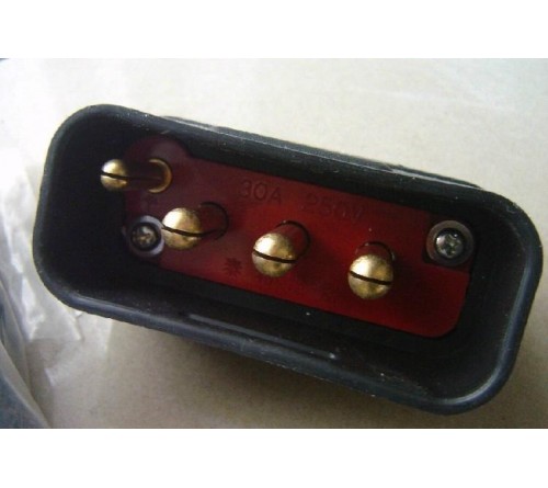 Rắc sạc xe nâng 30A 250V - Rắc sạc xe nâng điện