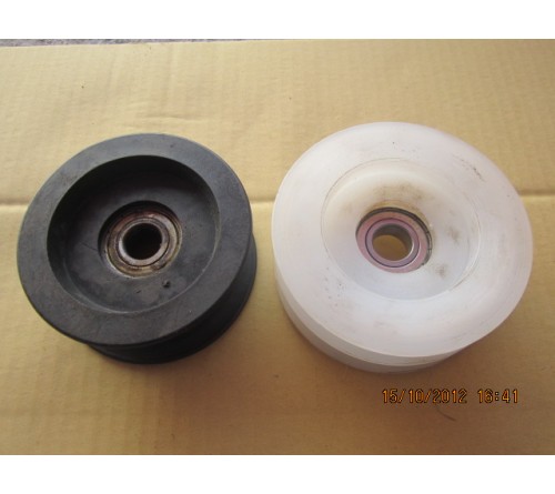 Con Lăn Xích Tải Trục Nâng 