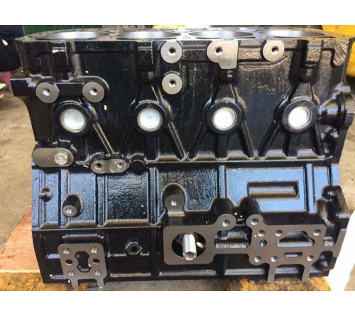 Thay lốc máy 4D94 cho xe nâng 2.5 tấn Komatsu FD25T-17 