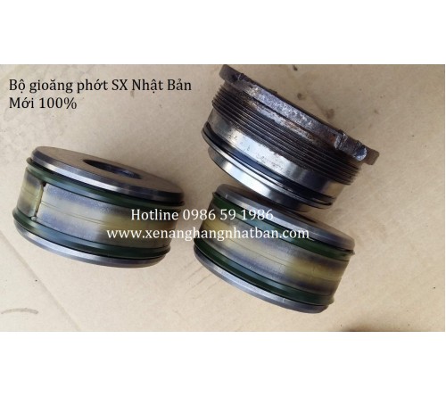 Phục hồi bộ xi lanh càng kẹp giấy xe nâng Toyota 4.5 tấn 7FD45