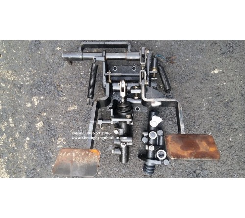 Sửa Chữa Phanh Xe Nâng 3.5 Tấn - Thay Mới Tổng Phanh - Xilanh Tịnh Tiến - Tán Lại Má Phanh