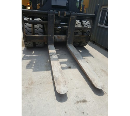 Xe nâng cũ 20 tấn TCM Nhật Bản 2008