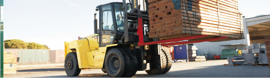 Một số chú ý khi lái xe nâng