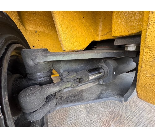 Xe nâng điện 1.5 tấn Komatsu FB15-12, chiều cao nâng 3 mét, bình điện VSFL402, đã qua sử dụng, sản xuất tại Nhật Bản 2014