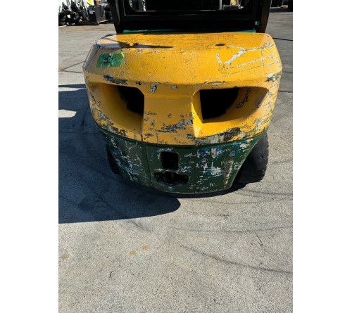 Xe nâng 3 tấn 4 mét gật gù Komatsu FD30T-16 - đã qua sử dụng