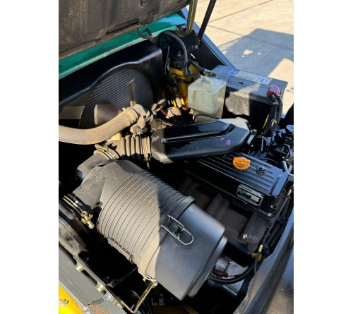 Xe nâng 3 tấn 4 mét gật gù Komatsu FD30T-16 - đã qua sử dụng