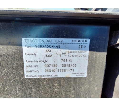 Xe nâng điện ngồi lái 2 tấn Toyota 8FB20 4 mét bình điện VSDX450M sản xuất Nhật Bản 2018