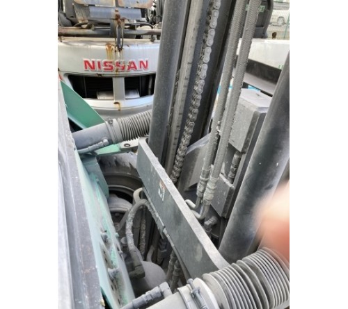 Xe nâng 3 tấn 3 mét gật gù Mitsubishi FD30T F14E S4S, sản xuất tại Nhật Bản 2008