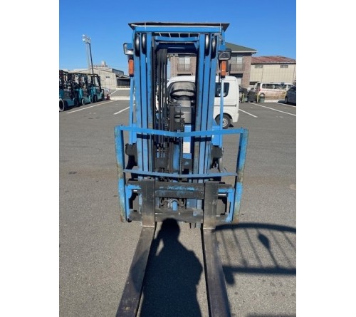 Xe nâng điện ngồi lái 2.5 tấn TCM FB25-8 VFHM400 side shift VTDX565MH chui công dịch giá