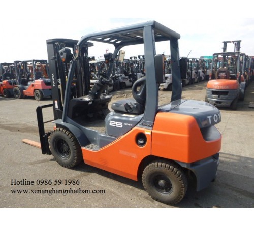 Xe nâng cũ 2.5 tấn Toyota 02-8FDL25 , T7/2015, 185h