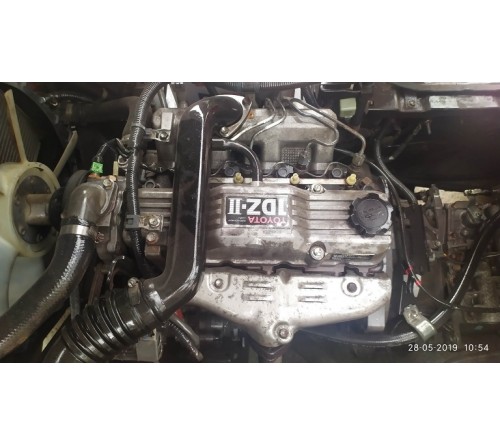 Xe nâng 2.5 tấn gật gù - Toyota - 2011 - 8FD25