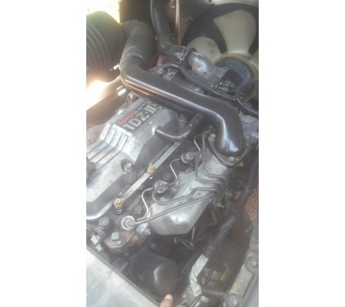 Xe Nâng Cũ Toyota 2.5 tấn 4.7 mét Dịch Giá Chui Công 62-7FD25