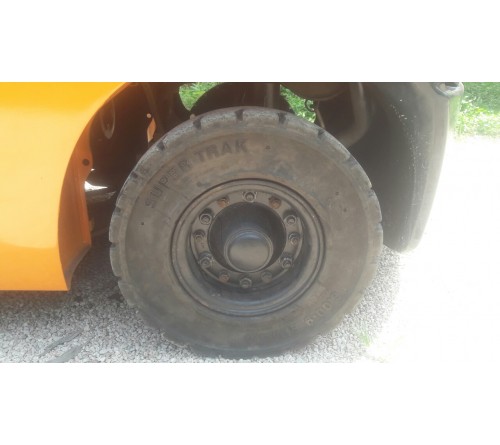 Xe Nâng Cũ Toyota 2.5 tấn 4.7 mét Dịch Giá Chui Công 62-7FD25