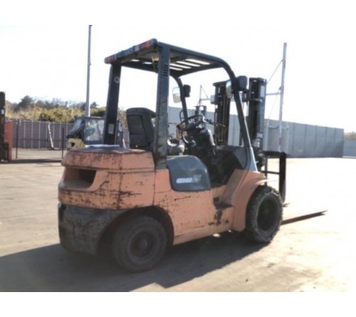 Xe nâng 2.5 tấn Toyota 7FD25 động cơ 2Z - Xe nâng gật gù, lốp kép, số sàn