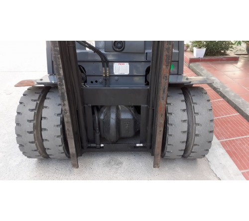Xe nâng 2.5 tấn 4 mét số sàn lốp kép - TCM FD25C3 TD27 VM400 Clutch - 2007 - Xe nâng cũ nhập Nhật