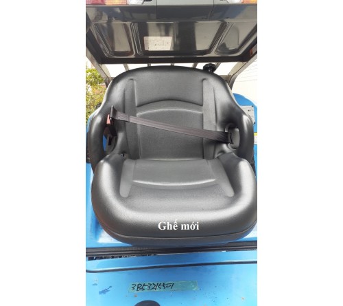 Xe nâng 2.5 tấn chui công dịch giá TCM Unicarriers - FD25T4 VFHM435 đời cao 2015 - Mới 95%