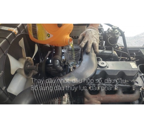 Bảo dưỡng bảo trì xe nâng dầu 2.5 tấn TCM FD25T4 động cơ Kubota V2403