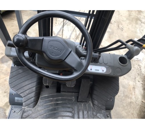 Xe nâng  cũ 1.5 tấn dịch giá đời cao TCM Unicarriers FHD15T3Z C240 - Sản xuất Nhật Bản 2015