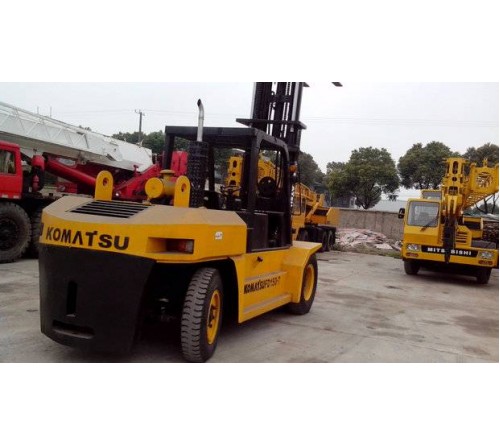 Xe nâng cũ Komatsu 15 tấn đời 1992